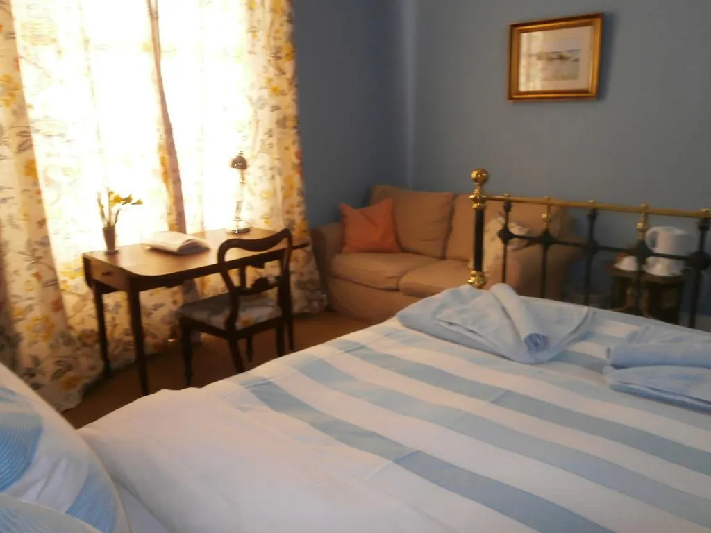 Winter Cherry Bed & Breakfast Edimburgo