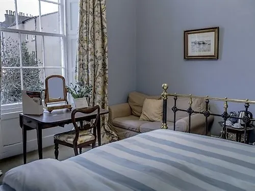 Winter Cherry Bed & Breakfast Edimburgo